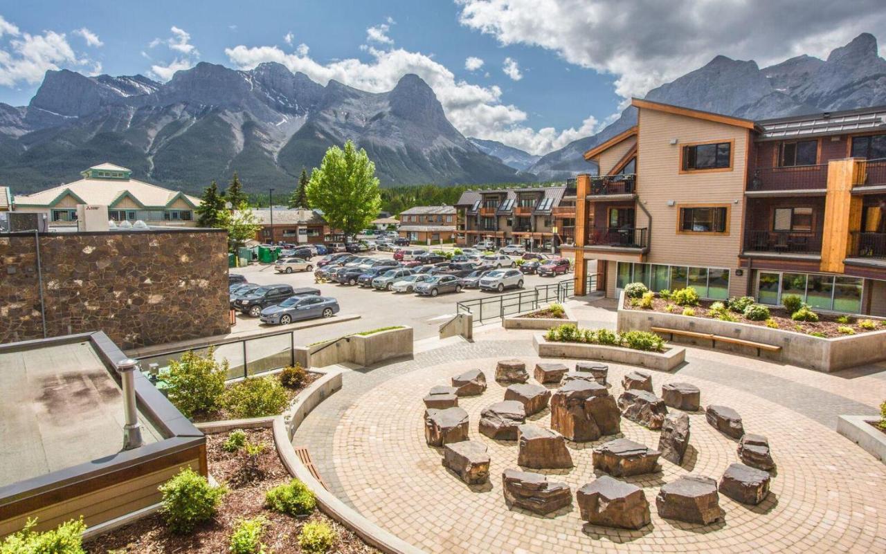 Vila Beautiful Peak Vista - 2Br W Stunning Mt Views Canmore Exteriér fotografie